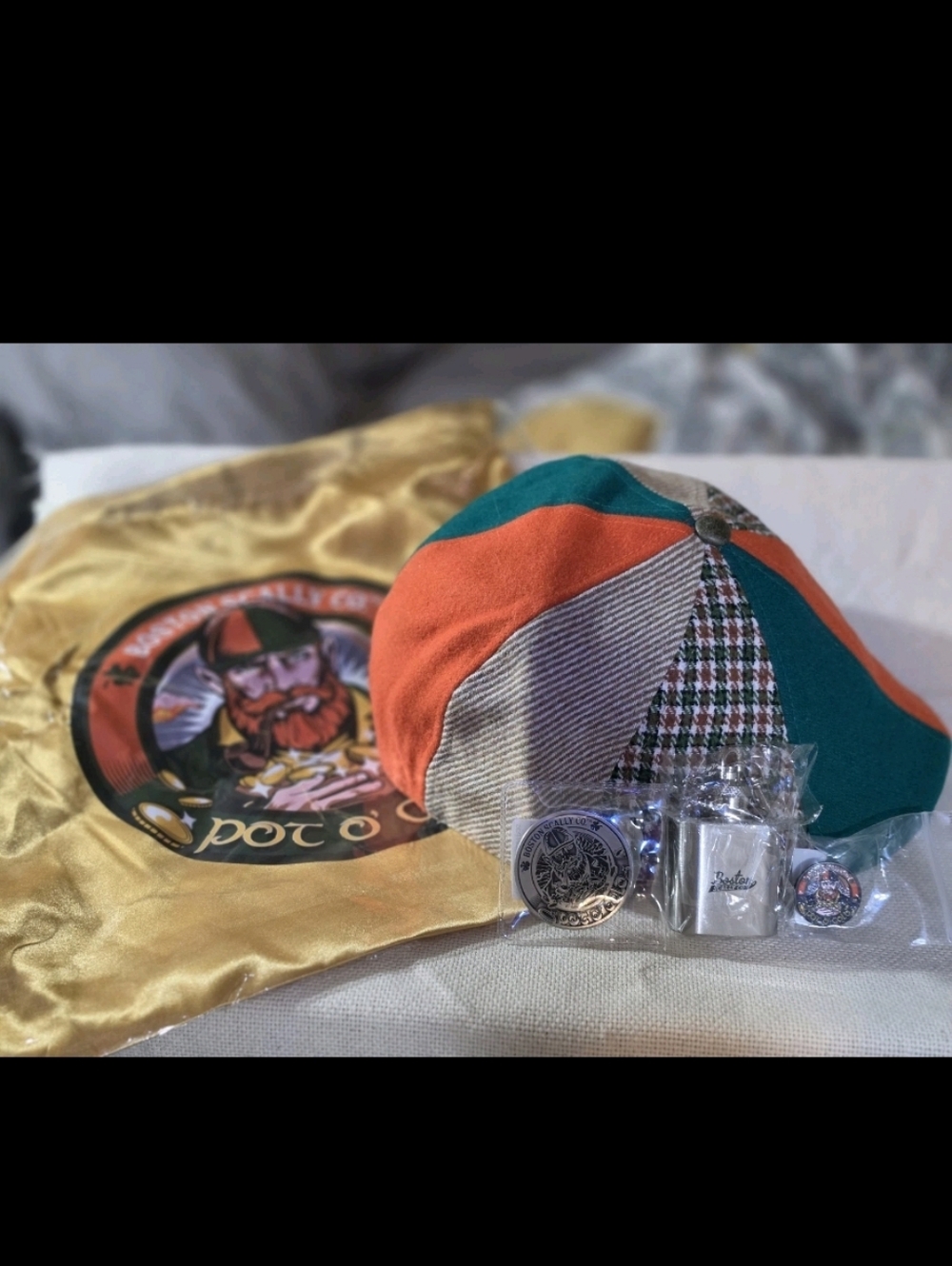 Boston Scally Co.  Pot Of Gold With Silver Coin, Pin, Dust Bag And Flask